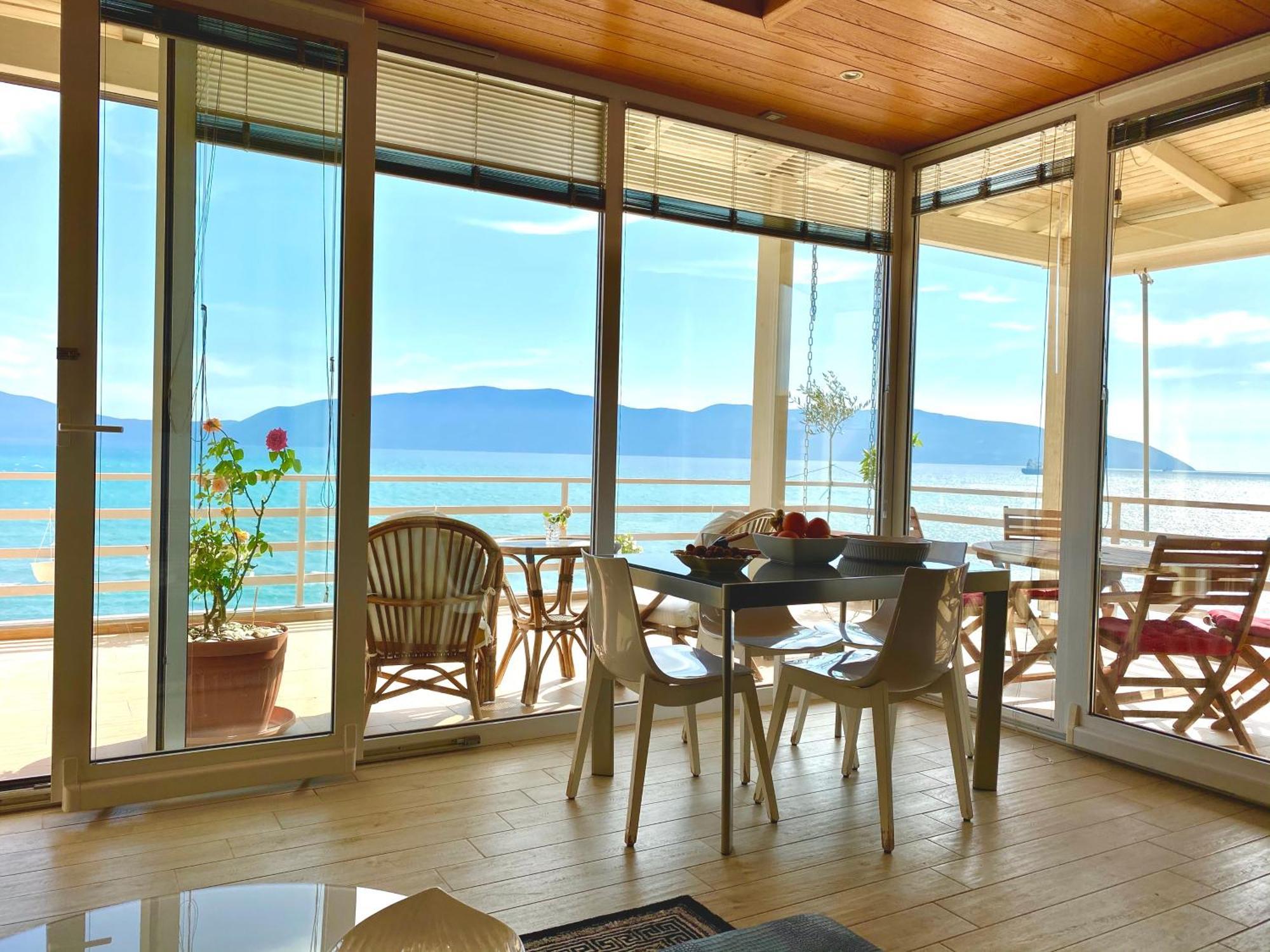 Eka Luxury Two-Bedroom Seaview Apartment Vlorë 외부 사진